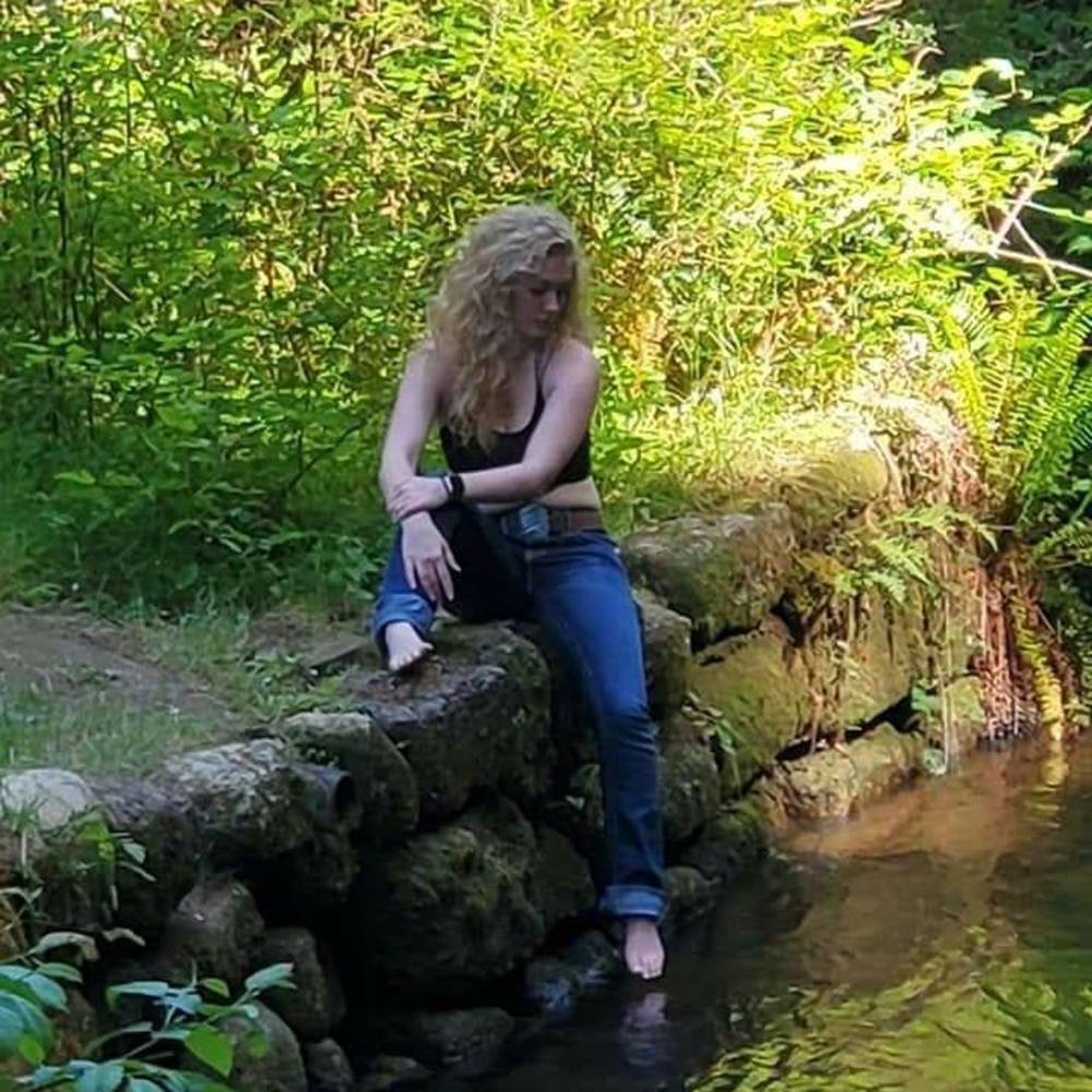 Meet your Posher, Haylee